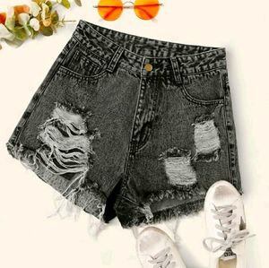 Raw Hem Ripped Denim Shorts